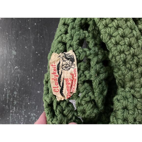 Vintage Handmade Donegal Green Wool Crochet Hat by Cladyknit - Picture 3 of 6